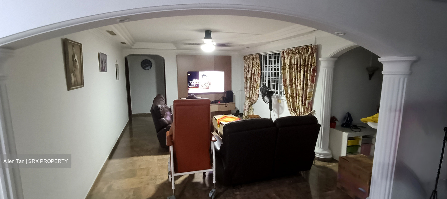 Blk 137 Bishan Green (Bishan), HDB Executive #563306171